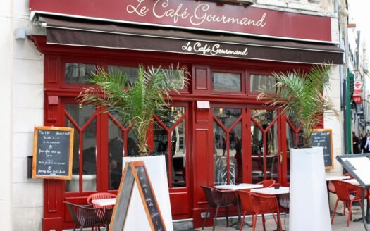 VENTA DE LOCAL COMERCIAL EN SURQUILLO