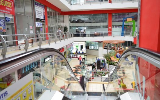 VENTA DE LOCAL COMERCIAL EN BARRANCO