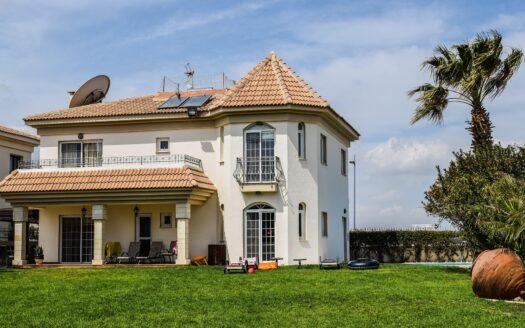 VENTA DE CASA EN SANTIAGO DE SURCO